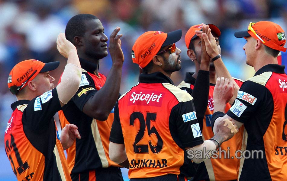 Sunrisers Hyderabad beat Delhi Daredevils by 4 runs5