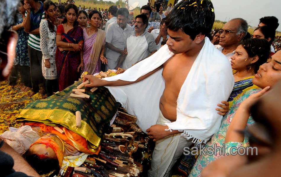 Shobha Nagireddy last rites today - Sakshi40