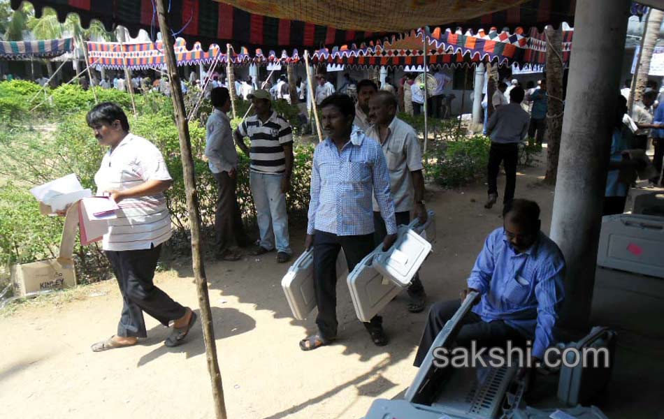 Poling Stations Are Ready In Telangana - Sakshi20