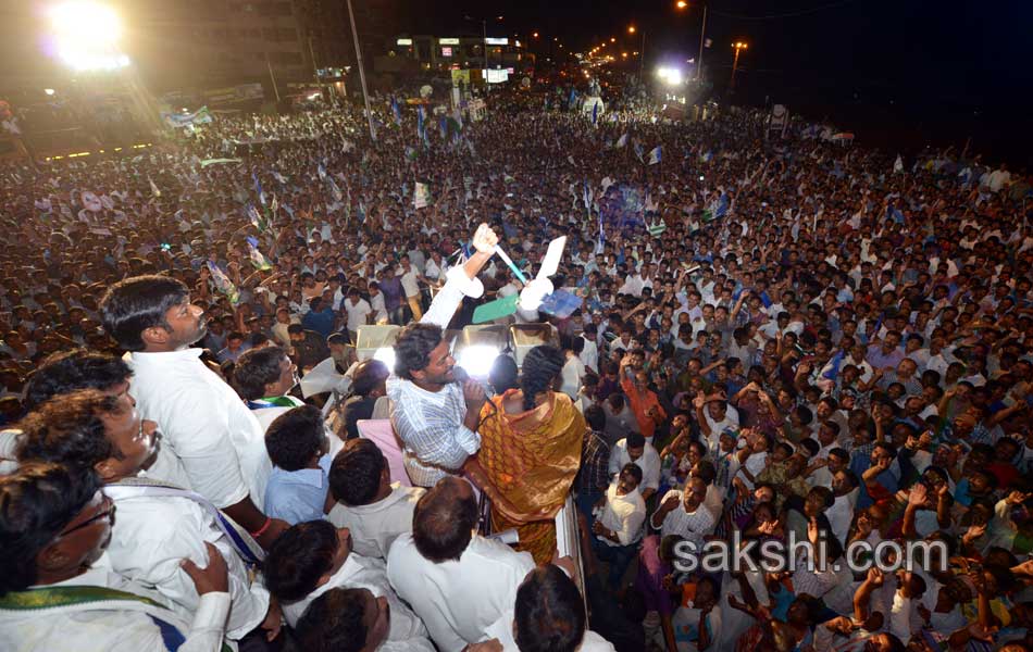 YSRCP Jana bheri election campaign Meetings - Sakshi2