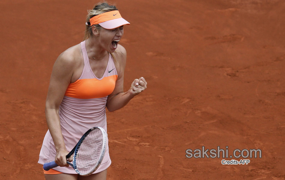 Maria Sharapova celebrates her victory9