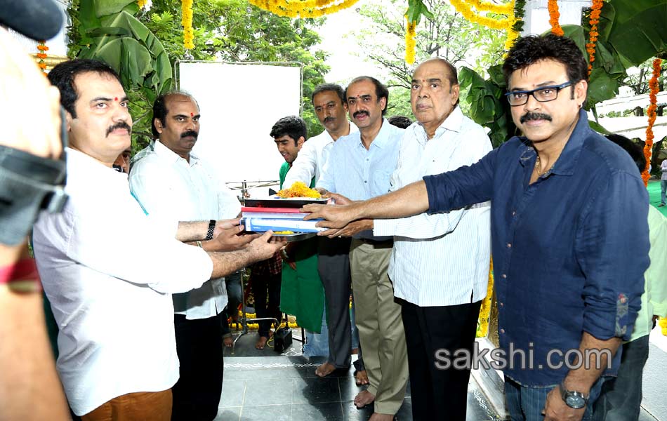 Venakatesh Gopala Gopala shooting started - Sakshi11