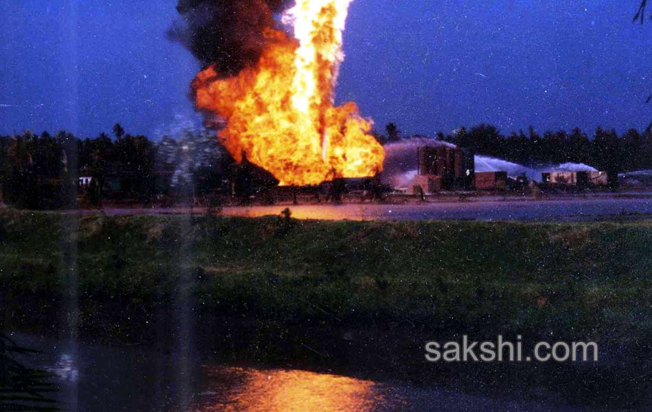 gail gas pipeline blast causes 16 deaths - Sakshi9