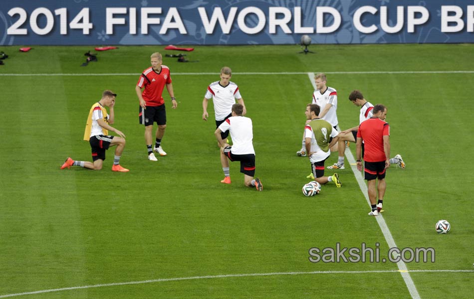 Brazil vs Germany World Cup 2014 1st Semifinal Highlights - Sakshi11