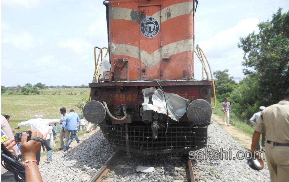 rail accident - Sakshi1