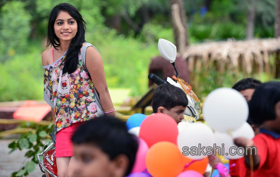 panchadara pachimirchi movie stills - Sakshi3