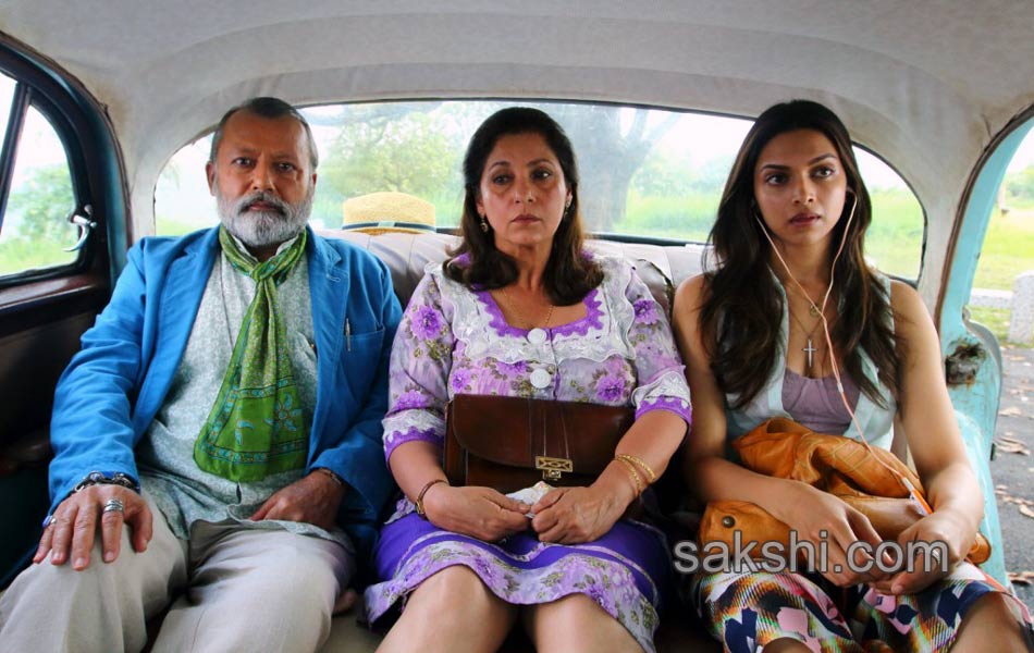 deepikas finding fanny movie stills - Sakshi5