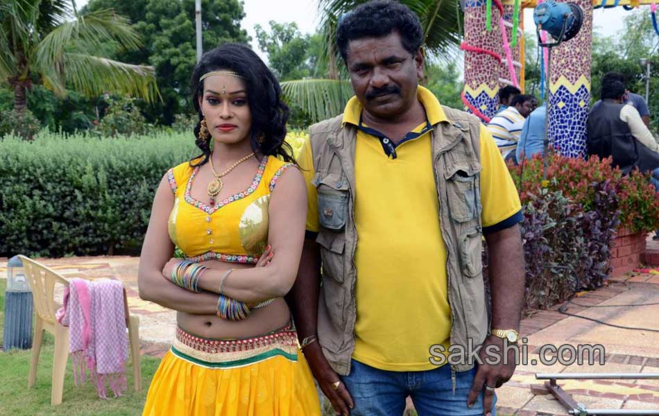 gang of gabbarsingh movie item song stills7