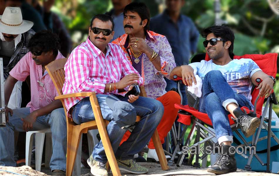 Govindudu Andarivadele Movie working Stills - Sakshi1