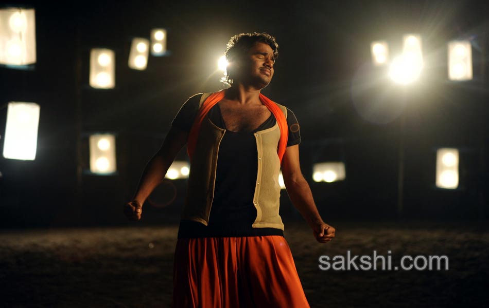 I am in love Movie Stills - Sakshi16