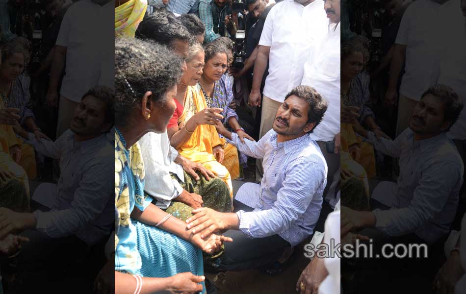 YS Jagan demands higher ex gratia - Sakshi5