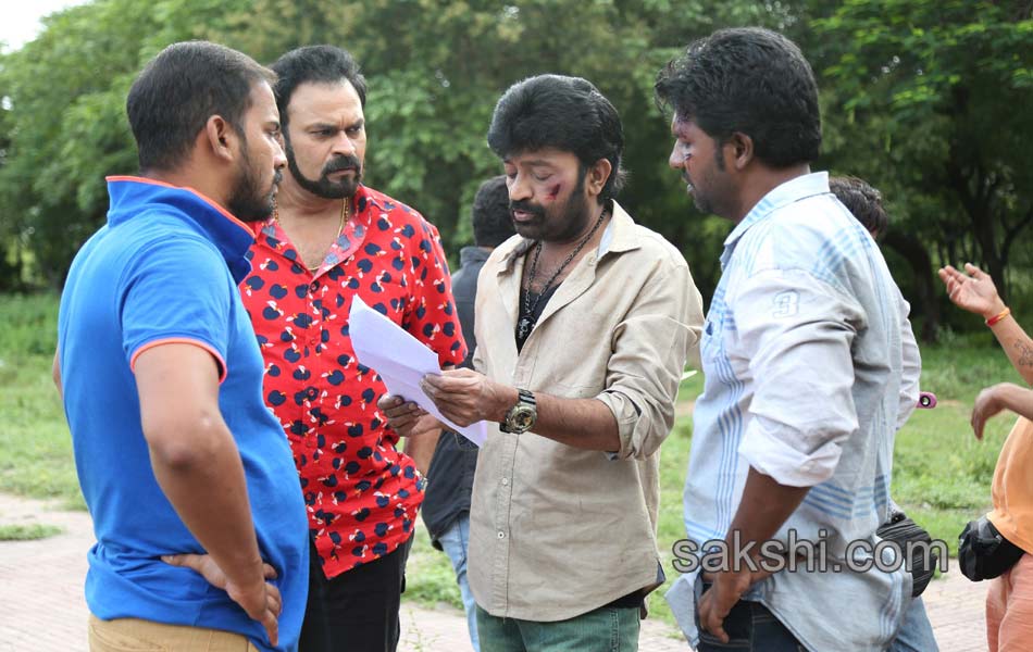 gaddam gang working stills9