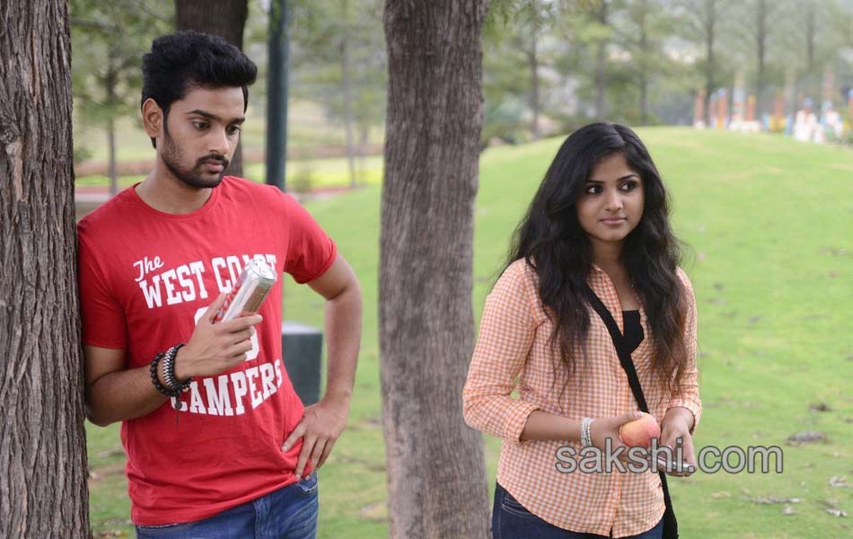 Chakkiligintha movie stills7