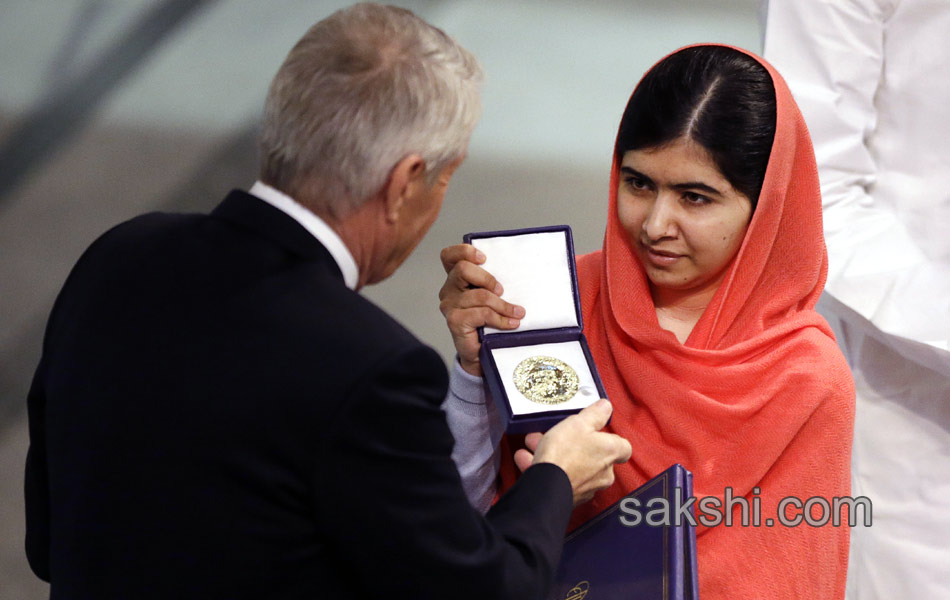 malala yousafzai won nobel prize - Sakshi3