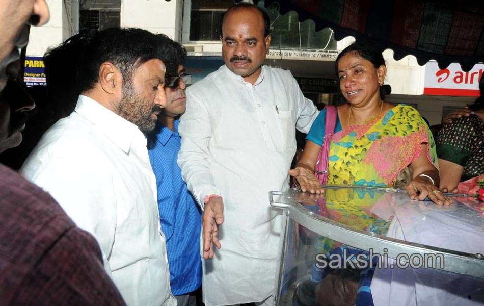 Tollywood Industry pay tributes to Music director Chakri2