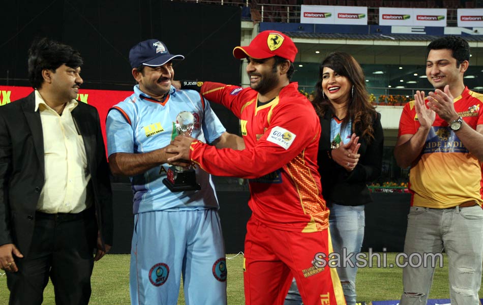 CCL 5 Bhojpuri Dabanggs Vs Telugu Warriors Match - Sakshi6