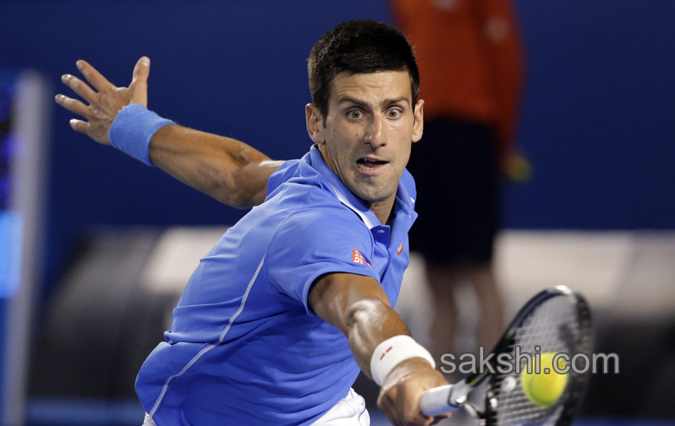 Djokovic defeats murray in australia open final11