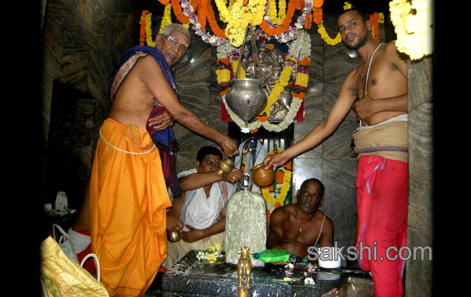 Shivaratri images sent by sakshi readers - Sakshi25