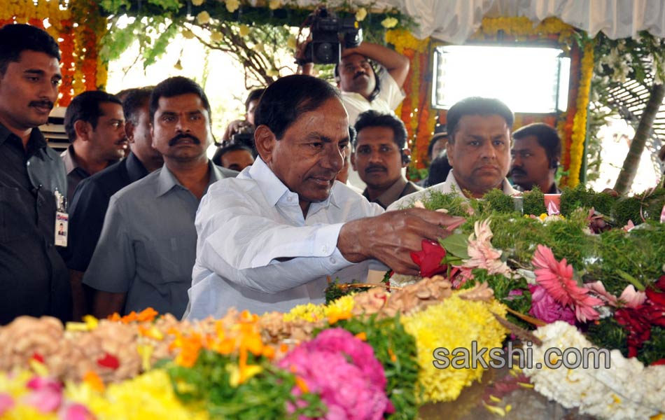 celebrities pay last respects to Dr Rama Naidu - Sakshi1