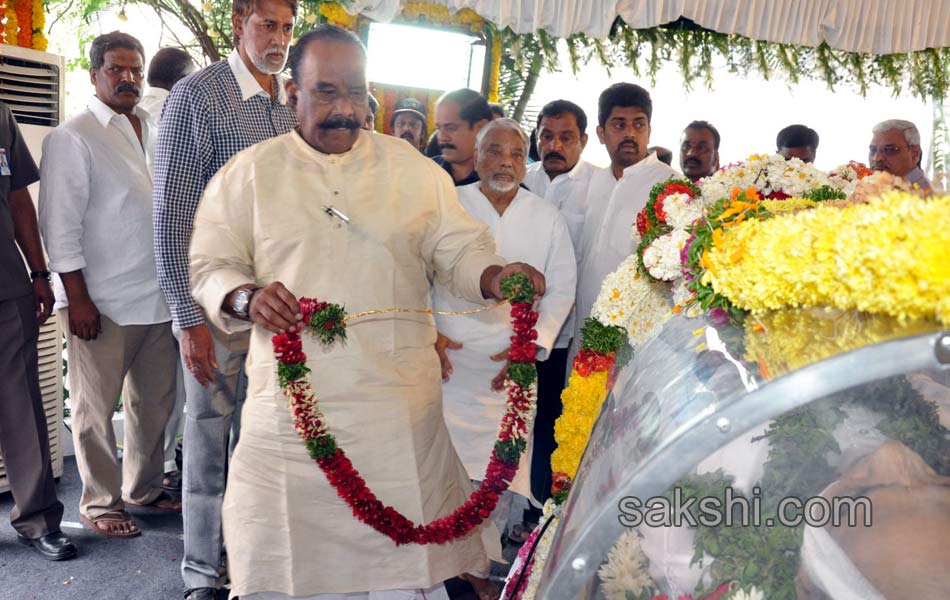 celebrities pay last respects to Dr Rama Naidu - Sakshi4