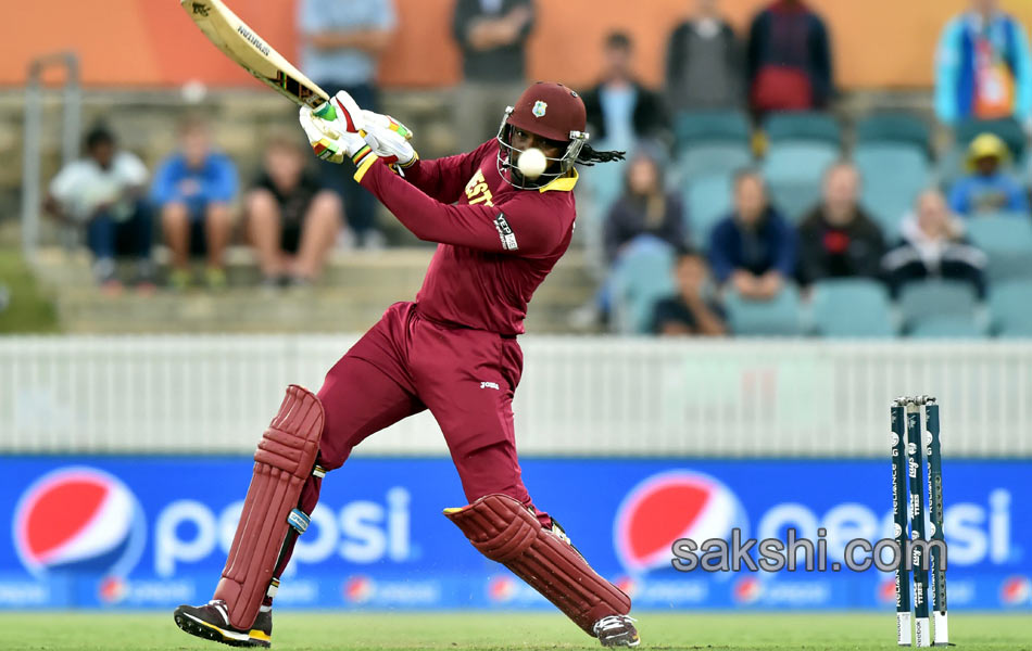 Chris Gayle creates World Cup history1