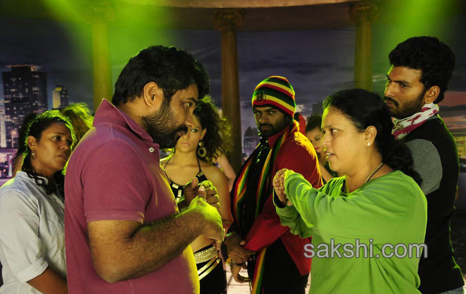 Rai working stills10