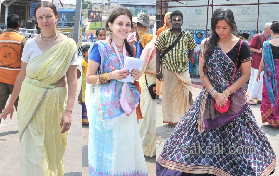 Tirumala foreign devotees thronging13