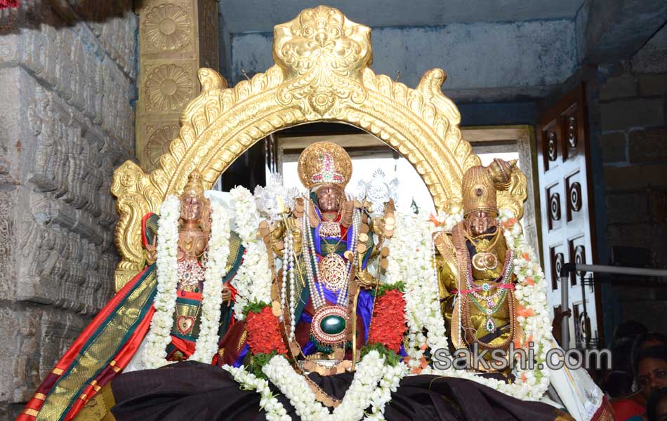 bhadrachalam temple - Sakshi4