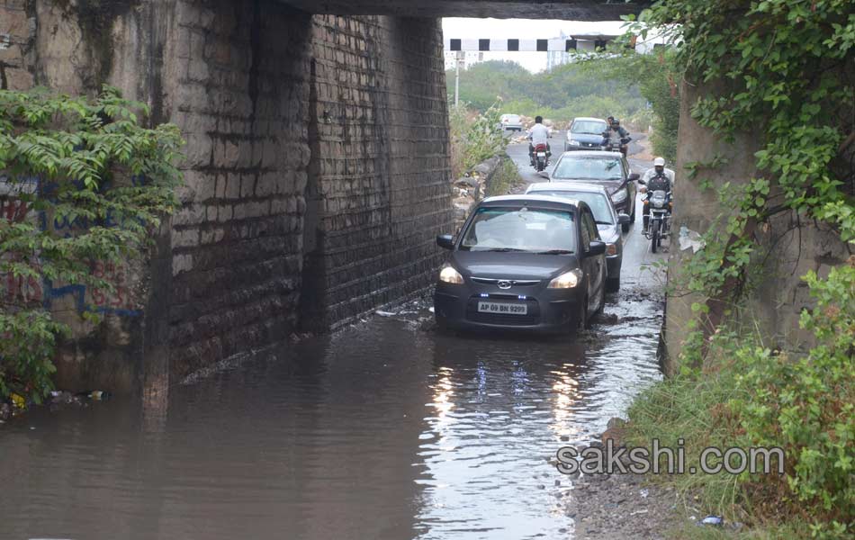 Hyderabad huge rains - Sakshi7