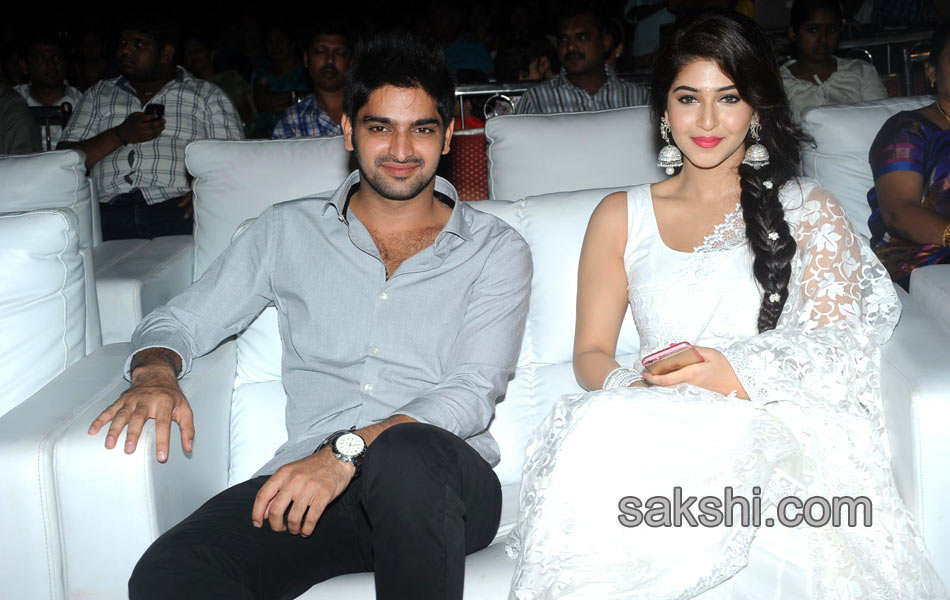 Jadoogadu audio launch1