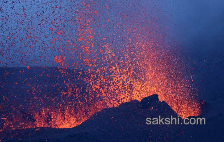 FRANCE OVERSEAS VOLCANO9