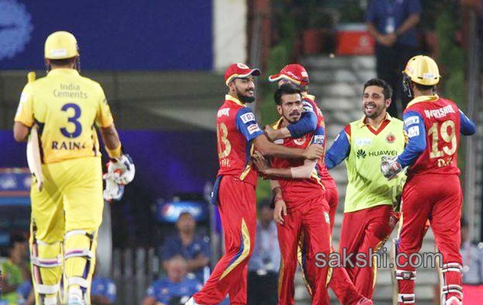 chennai super kings enter into final15