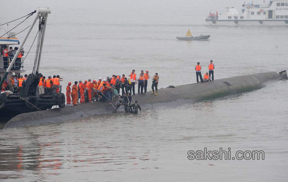 China yangtze Accident ship10