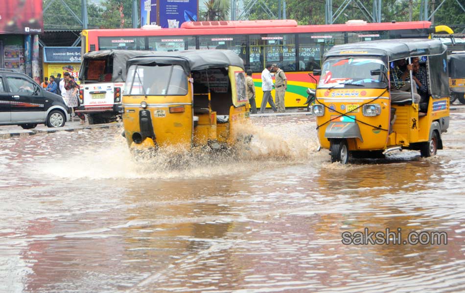 visakhapatnam rain photos8