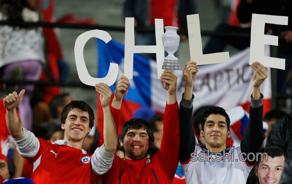 Chile Fans8