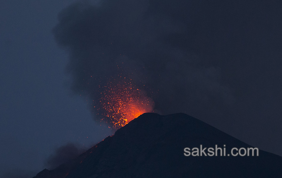 Guatemala Volcano6