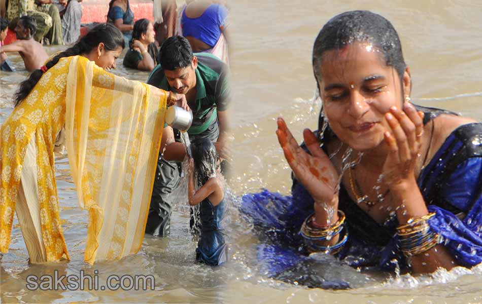 Pushkaralu 2015 Godavari Set To Consecrate Devotees - Sakshi16