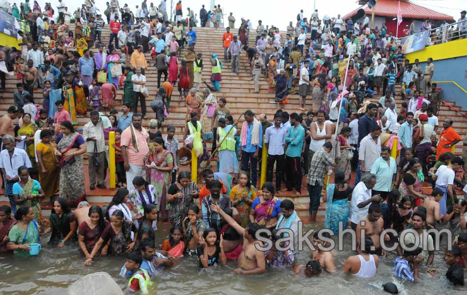 holy pushkaralu comes to seventh day6