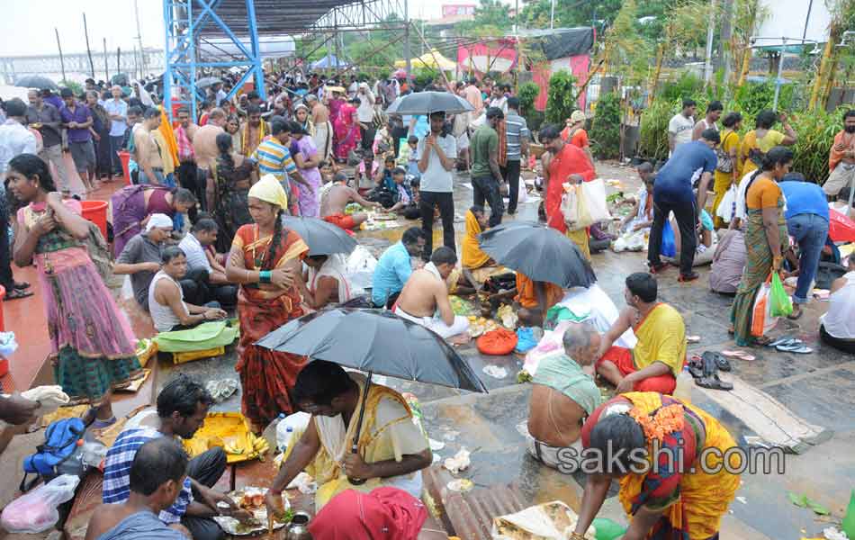 holy pushkaralu comes to ninth day of7