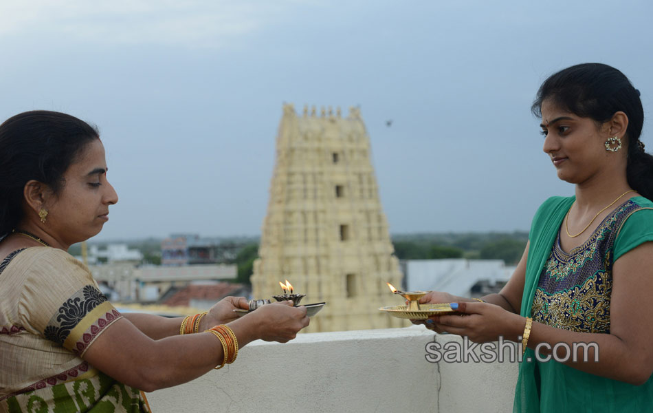 Godavari pushkaralu closing ceremony7