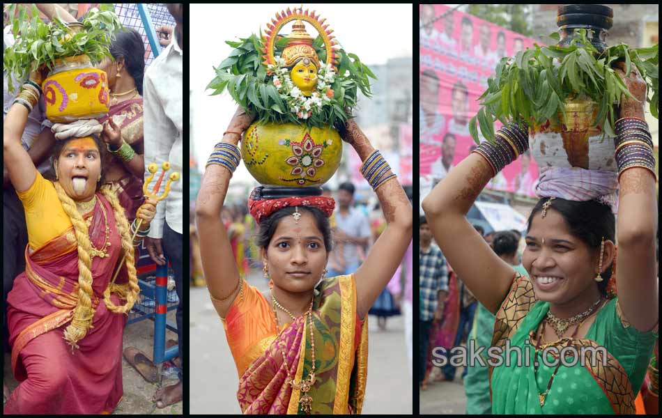 bonalu in hyderabad - Sakshi19