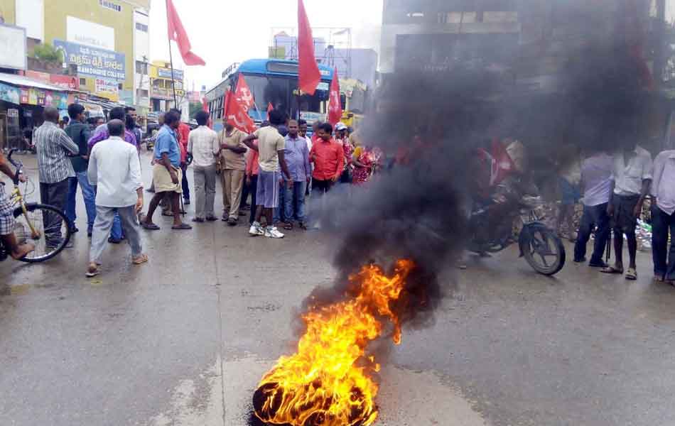 Bandh peaceful - Sakshi25