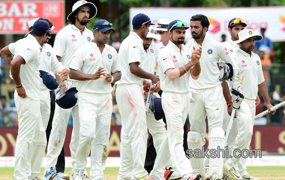 india beats srilanka in 2nd test - Sakshi1