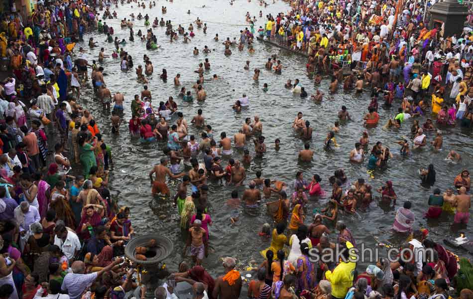 Kumbh Mela festival13