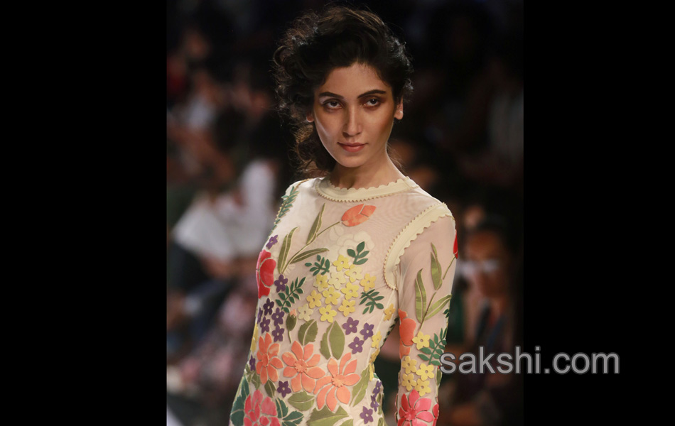 Lakme Fashion Week in Mumbai19