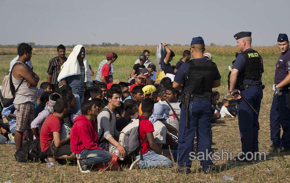 Hungary Migrants18