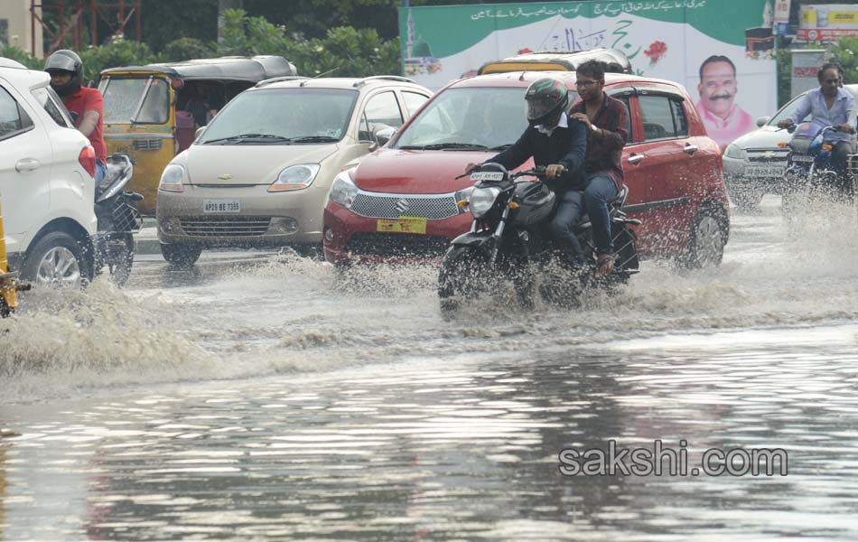 heavy rain in city - Sakshi13