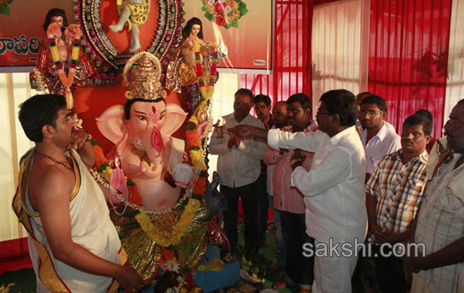 Ganesh Chaturthi celebrations in khammam district3