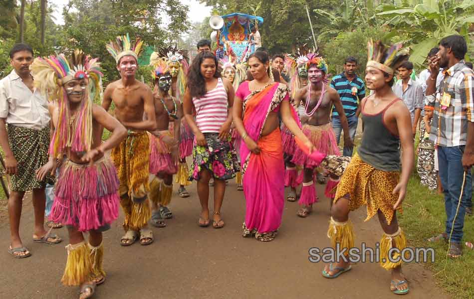 ganesh chaturthi celebrations in West Godavari district on second day6