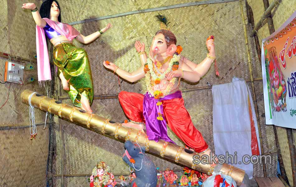 ganesh chaturthi celebrations in Nizamabad district on second day11